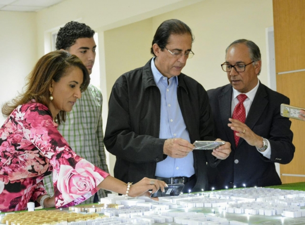 Montalvo prueba maqueta 3D Ciudad Juan Bosch en RD